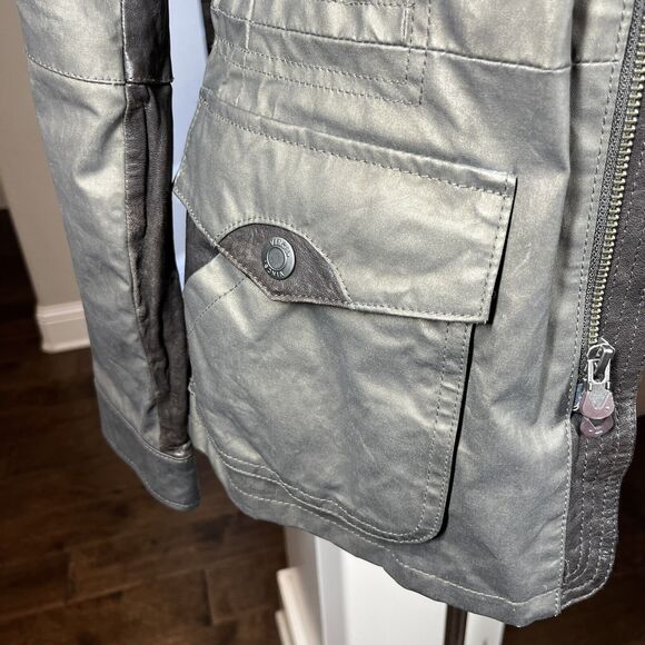 Vince Army Green Gray Waxed Cotton Leather Trim Utility Jacket Size Sm Epaulette - Picture 6 of 14